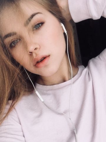 Проститутка Венера, 23 года, г. Серафимовский